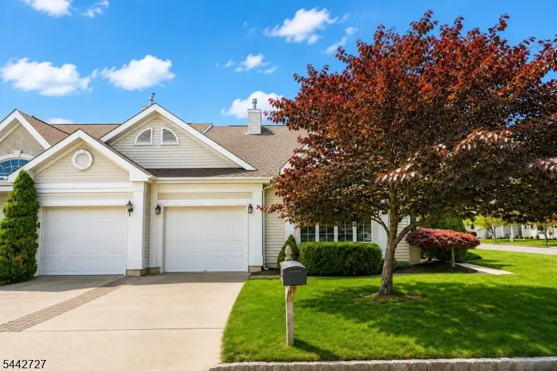 30 Severn Way, Monroe, NJ 08831 - #1