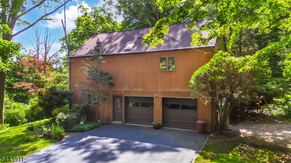 49 Hope Rd, Liberty Twp., NJ 07838