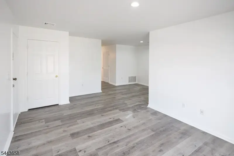 464-466 S 16th St, Newark, NJ 07103 - #3