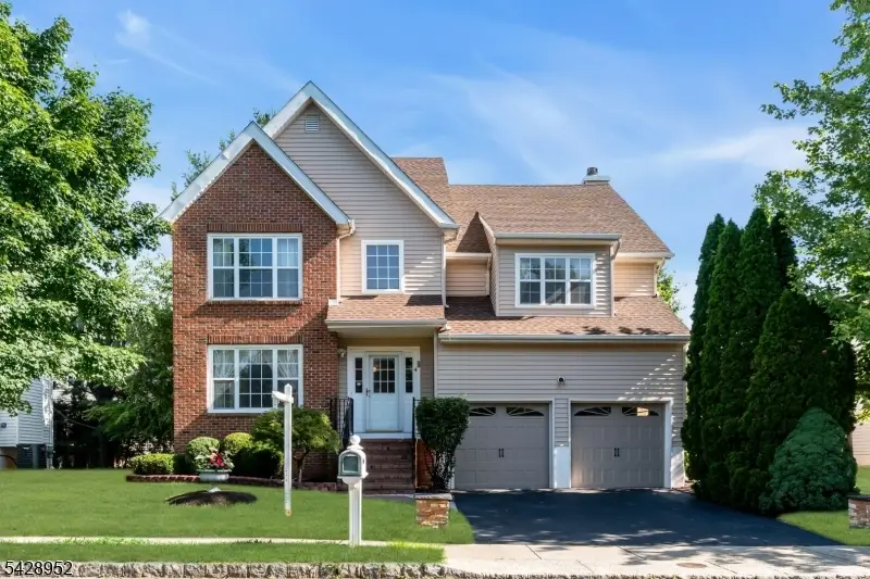 4 Leigh Rd, Hillsborough, NJ 08844 - #1