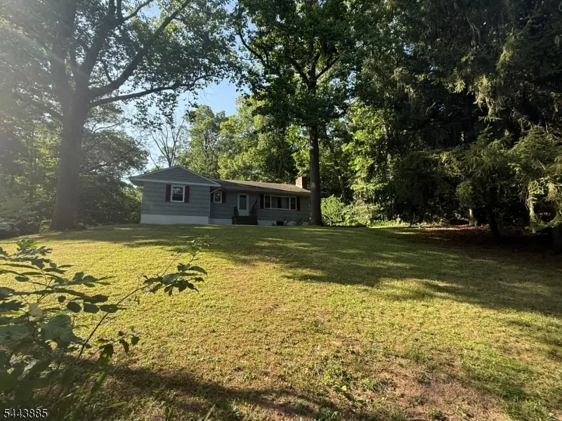 383 Emerson Ln, Berkeley Heights, NJ 07922 - #2