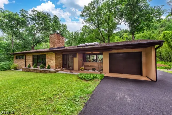 76 Mount Pleasant Tpke, Denville Twp., NJ 07834