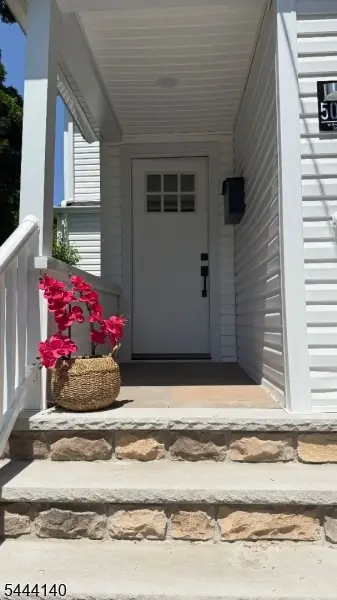 502 W Broad St, Westfield Town, NJ 07090