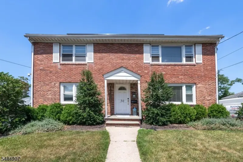 48 Sanford Ave, Belleville, NJ 07109 - #1