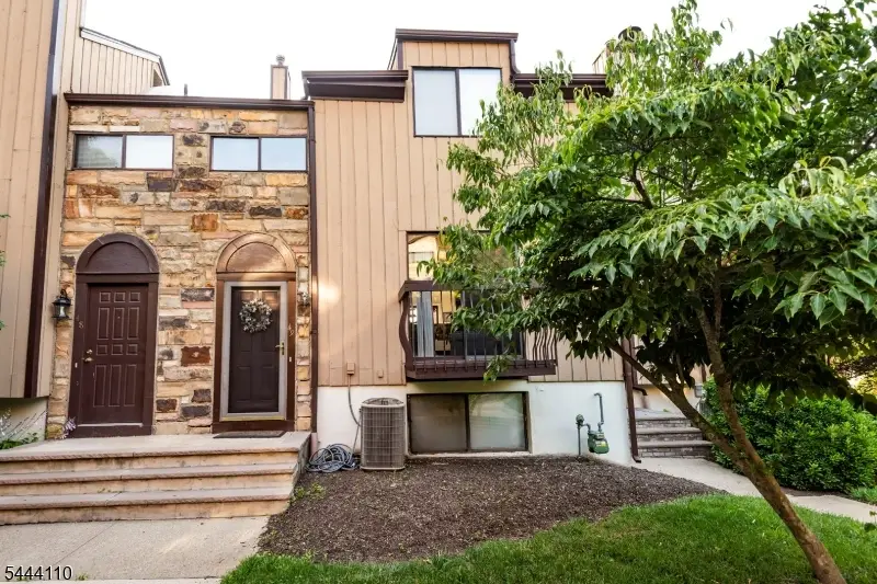 49 Bennington Sq, Washington, NJ 07840 - #1