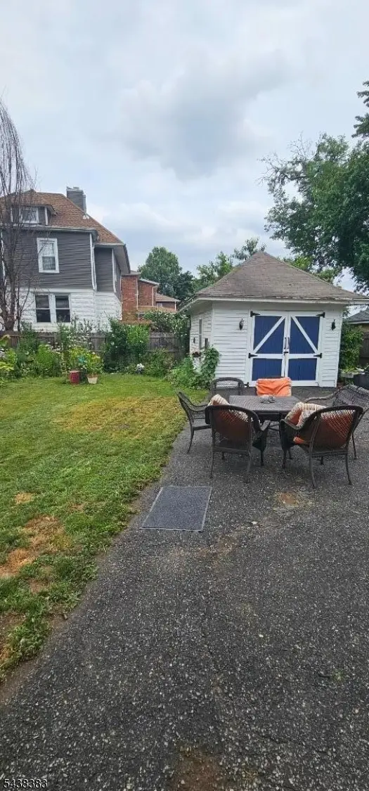 425 Chestnut St, Roselle Park, NJ 07204 - #2
