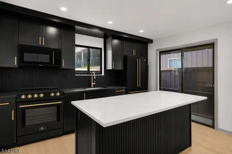 51 Taurus Dr, 3d, Hillsborough, NJ 08844 - #2