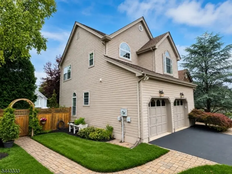 47 Kyle Dr, Lopatcong, NJ 08865 - #2
