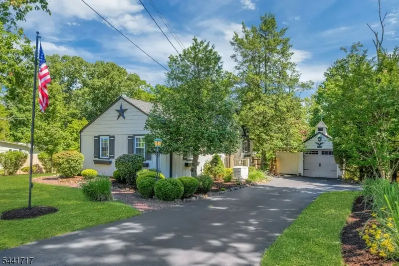 215 Mountainview Rd, Warren, NJ 07059 - #3