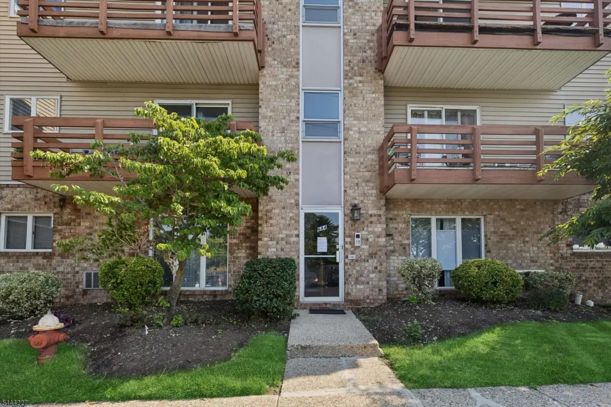 680 Union Ave #C3, Belleville, NJ 07109 - #1