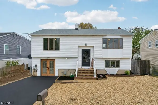 3138 Oceanic Dr, Toms River Township, NJ 08753