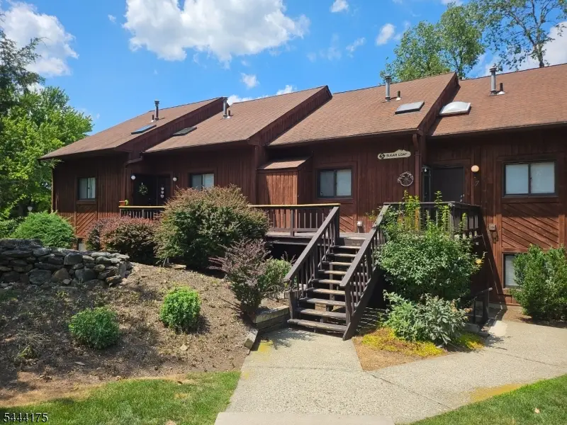 5 Sugar Loaf Ct #1, Vernon Center, NJ 07462 - #1