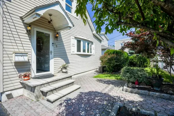 13 Chestnut St, Garfield City, NJ 07026