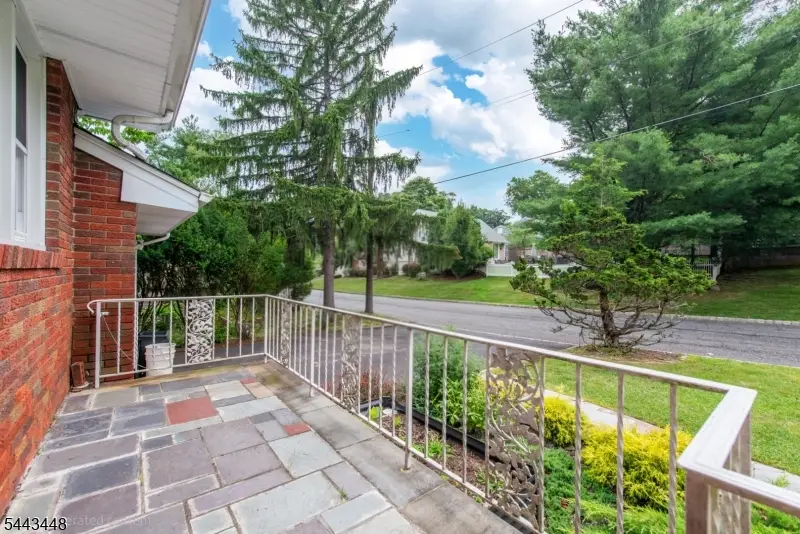 68 Bentley Rd, Cedar Grove, NJ 07009 - #3