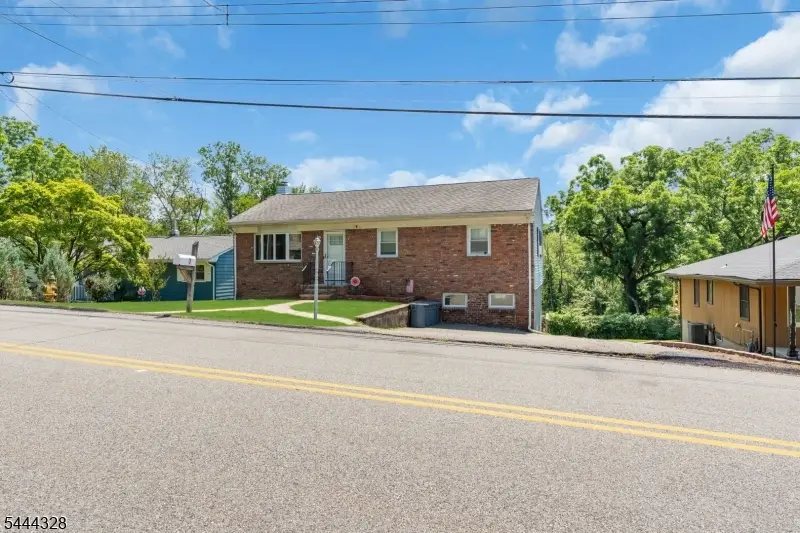 7 Cayuga Ave, White Meadow Lake, NJ 07866 - #2