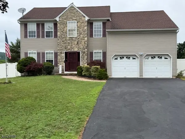 3 Sykes Gap, Oxford Twp., NJ 07863