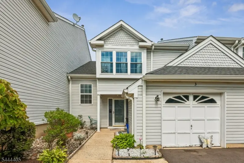 3 Letts Ct, Sayreville, NJ 08872 - #1