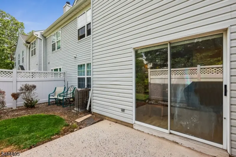 3 Letts Ct, Sayreville, NJ 08872 - #2