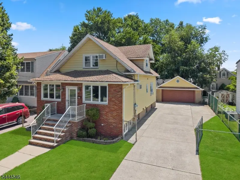 81 Huron Ave, Clifton, NJ 07013 - #1
