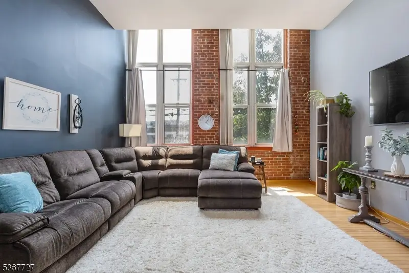 262 Main St #203, Singac, NJ 07424 - #1