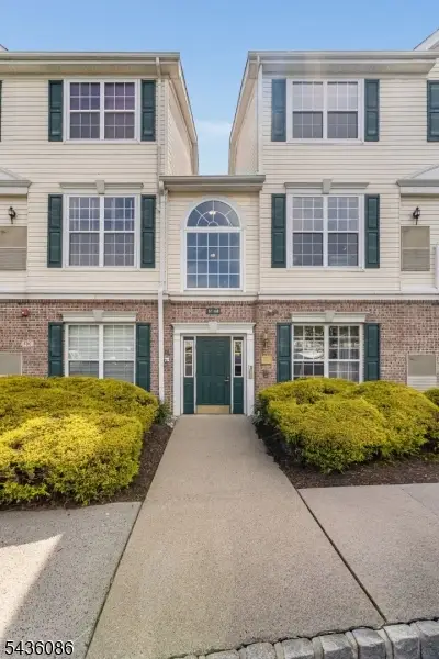 62 Limerick Ln, Phillipsburg, NJ 08865 - #1
