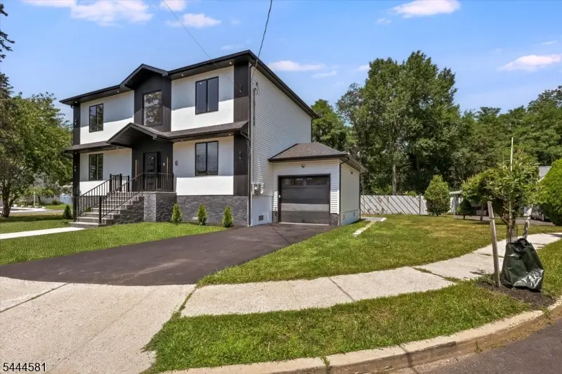 6 Patton Ct, Rochelle Park, NJ 07662 - #3
