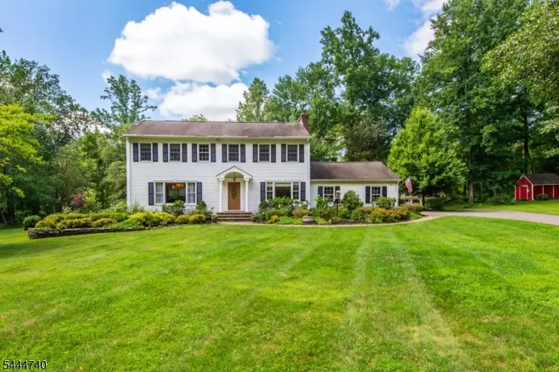 9 Francis Ln, Chester, NJ 07930 - #1