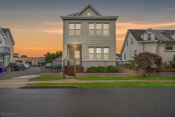 9 Morris Ave, Garfield City, NJ 07026