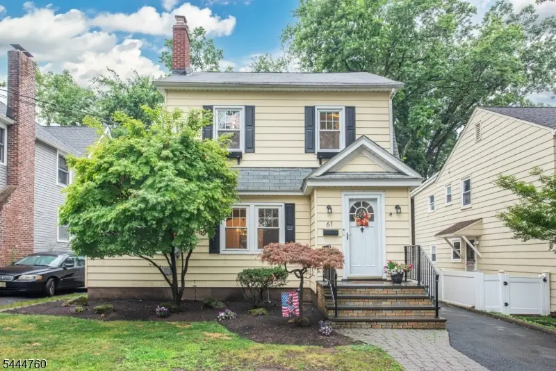 61 Newman Ave, Verona, NJ 07044 - #2