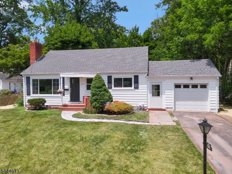 263 N Jackson Ave, North Plainfield, NJ 07060 - #1