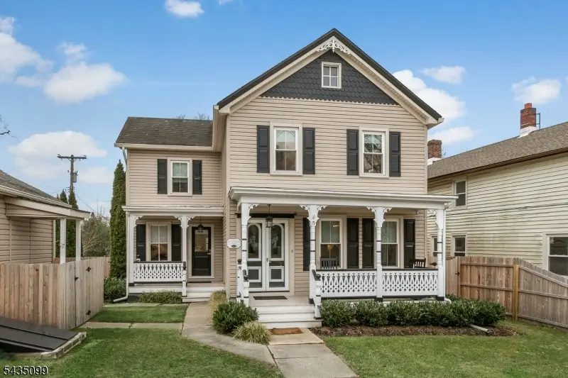 15 Main St, Annandale, NJ 08801 - #3