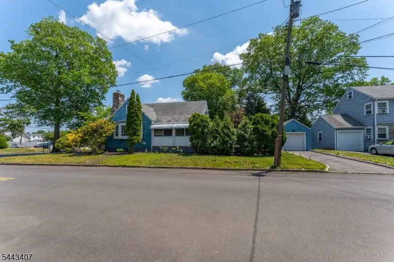 358 Galloping Hill Rd, Roselle Park, NJ 07204 - #2