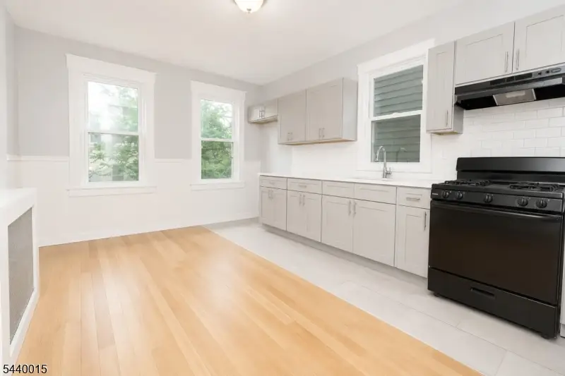 66 Isabella Ave, Newark, NJ 07106 - #3