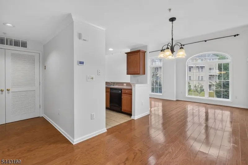 506 Donato Cir, Scotch Plains, NJ 07076 - #1