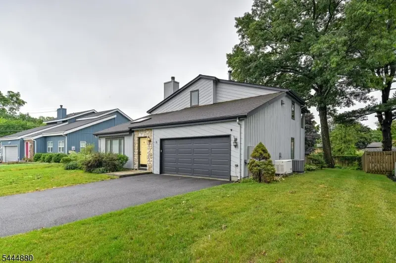 5 Stonebridge Ct, Denville, NJ 07834 - #3