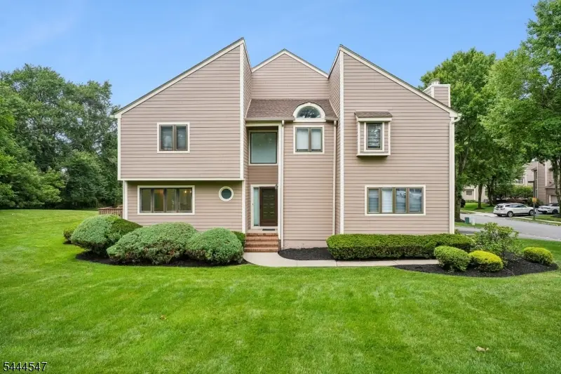 81 Gabriel Dr, Montville, NJ 07045 - #2