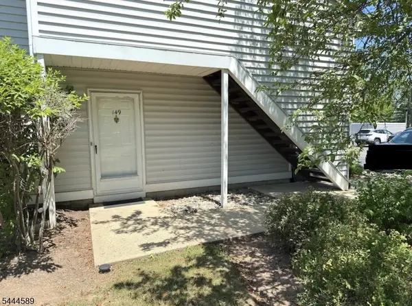149 Mockingbird Ct #149, Readington Twp., NJ 08887