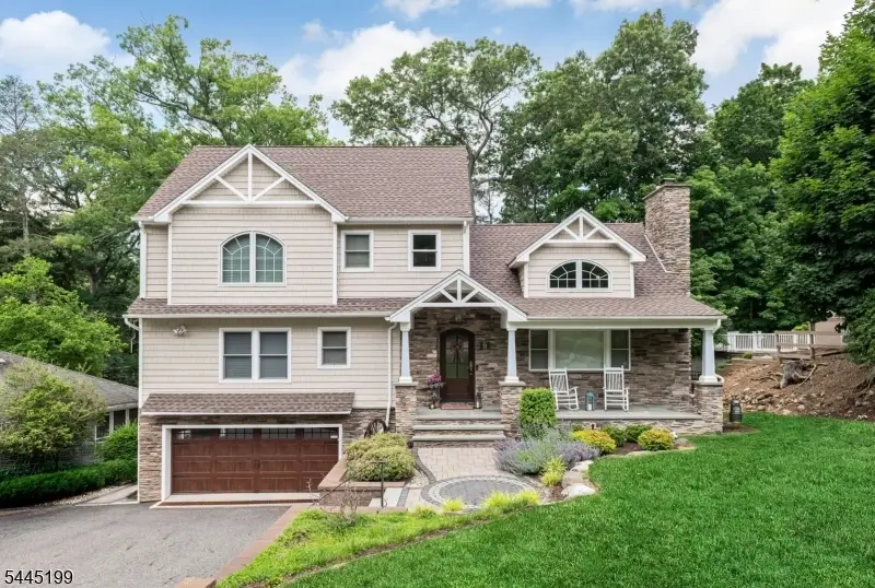 31 Osceola Rd, Pines Lake, NJ 07470 - #2