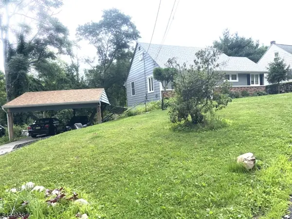 1 Lake Shore Dr, Roxbury Twp., NJ 07857