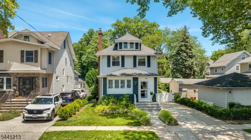 180 Washington Ave, Rutherford, NJ 07070 - #1