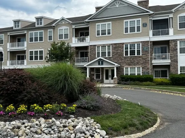 1305 Hale Dr #305, Rockaway Twp., NJ 07885