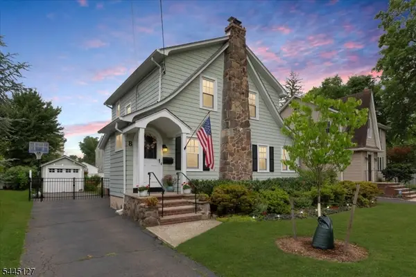 8 Oak Ln, Cranford Twp., NJ 07016