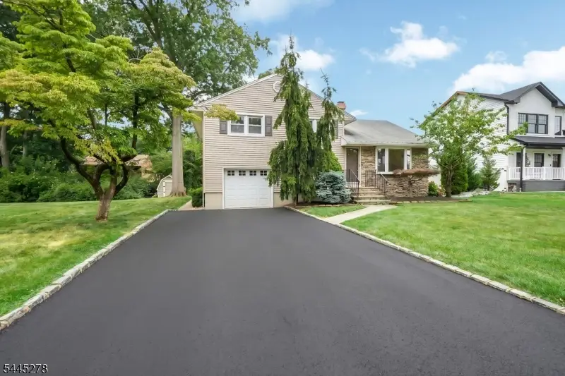 20 Glenwood Ter, Clark, NJ 07066 - #2