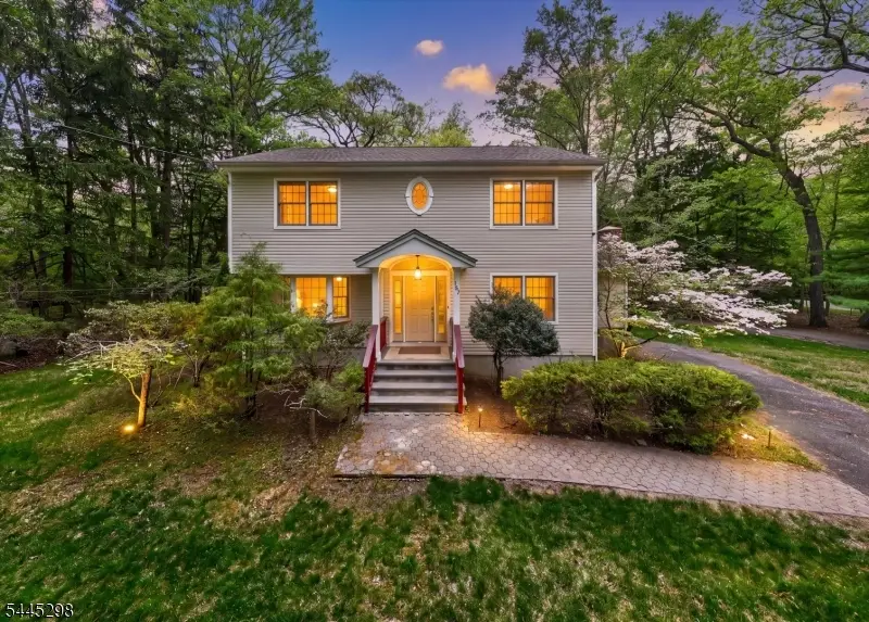 157 Grove St, Ramsey, NJ 07446 - #1