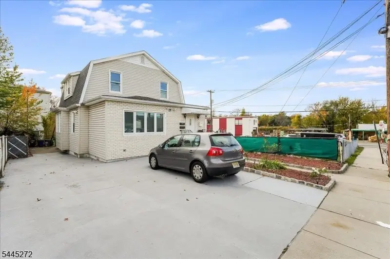 327 Stover Ave, North Arlington, NJ 07031 - #3