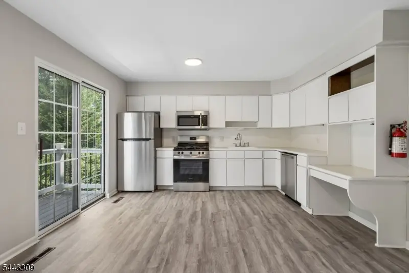 36 E Grand Ave, Rahway, NJ 07065 - #3