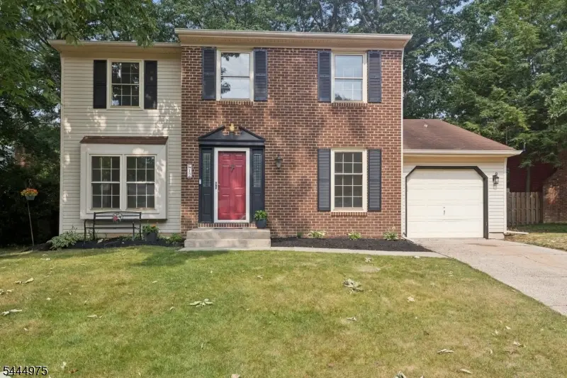 12 Shadow Oak Ct, Mount Laurel, NJ 08054 - #1