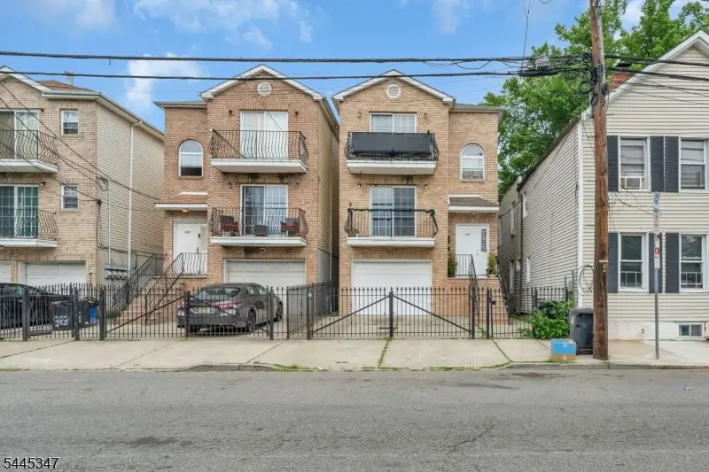 533 S 10th St, Newark, NJ 07103 - #1