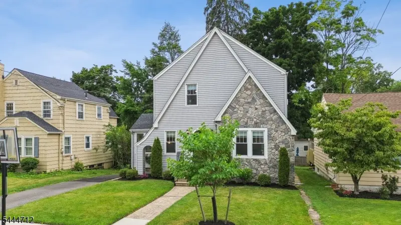 15 Westminster Ter, West Orange, NJ 07052 - #3