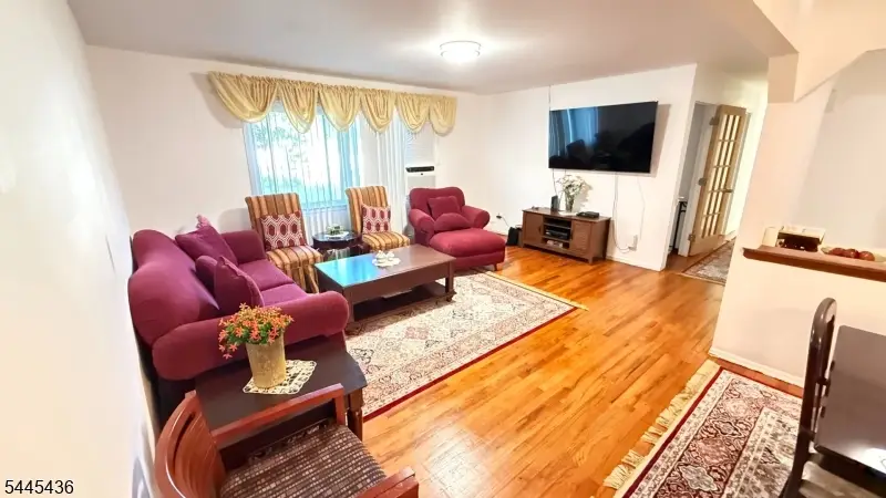 35 Lakeview Rd, Ringwood, NJ 07456 - #3